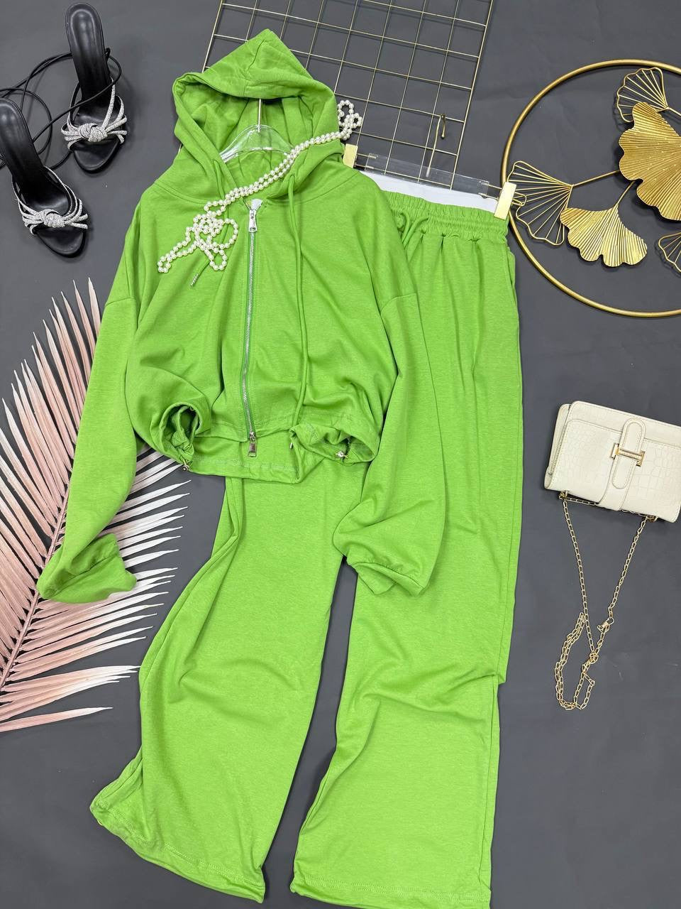 Cropped Zip Hoodie & Wide-Leg Jogger Sweatpants Set