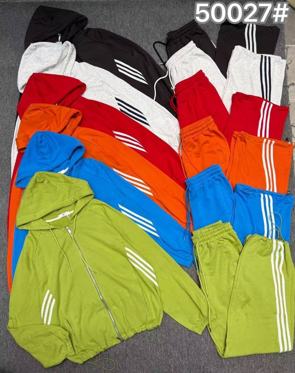 3-Stripe Oversized Cropped Zip Hoodie & Wide-Leg Sweatpants Set