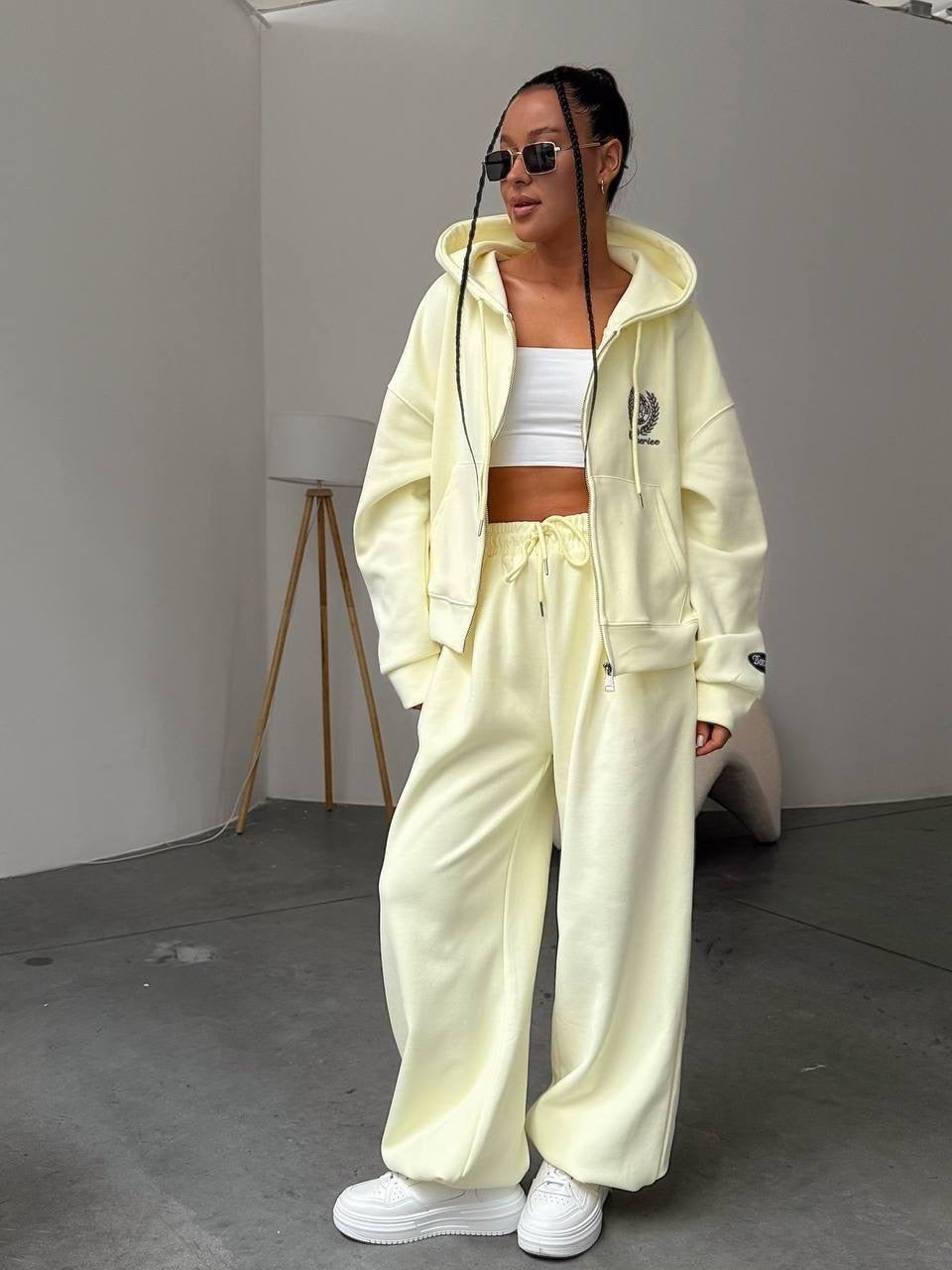 Bonneriee Club Athletic Tennis Club Oversized Zip Hoodie & Wide-Leg Sweatpants Set