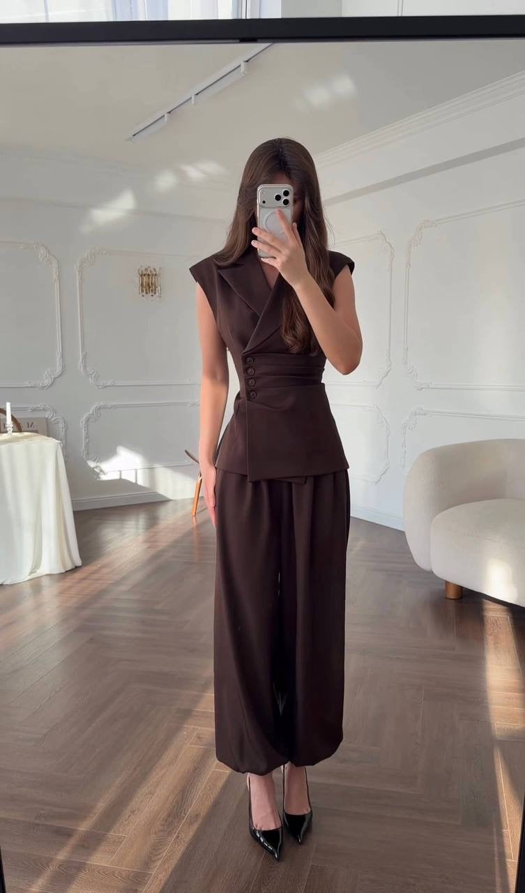 Sleeveless Blazer Vest & Balloon-Leg Trousers Co-ord Set
