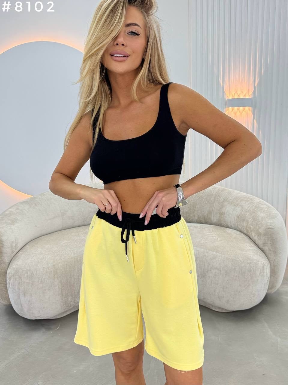 #8102 Contrast Waistband Drawstring Bermuda Shorts