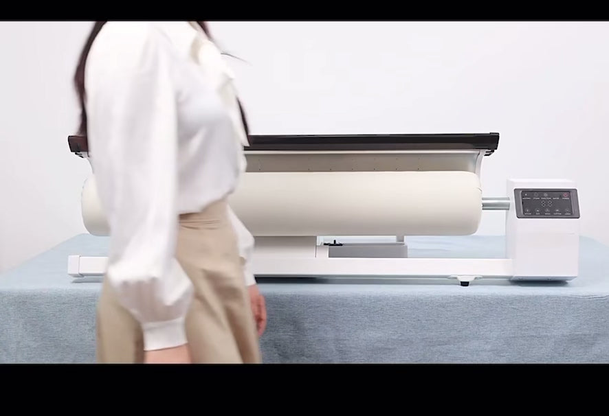 CLOTHING IRON FOR COMMERCIAL OR PERSONAL USE.